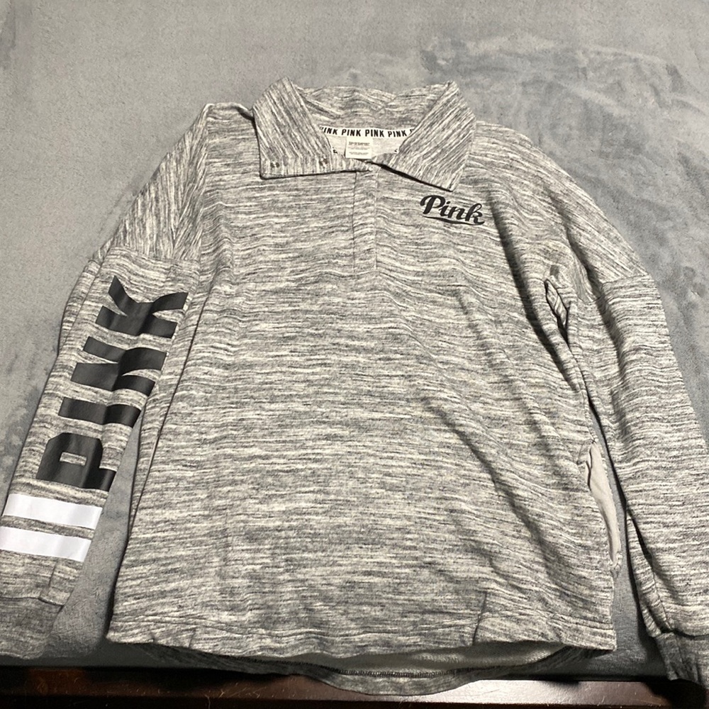 Pink sweater with pockets